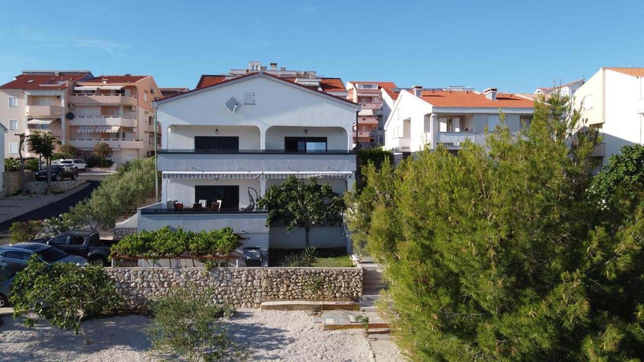 Villa Ami Kustići Exterior foto